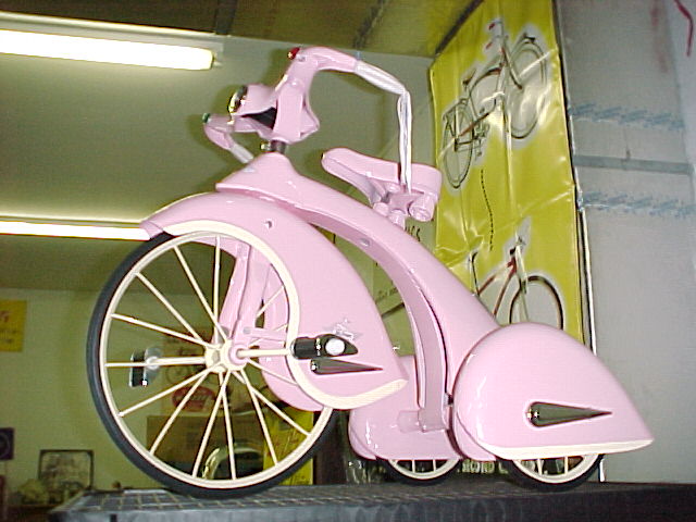Vas bicikl snova :D Pink%20Tricycle